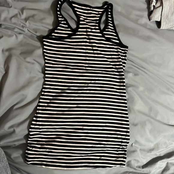 Garage bodycon dress - Picture 2 of 3